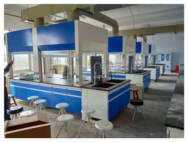 江西國(guó)化實(shí)業(yè)有限公司